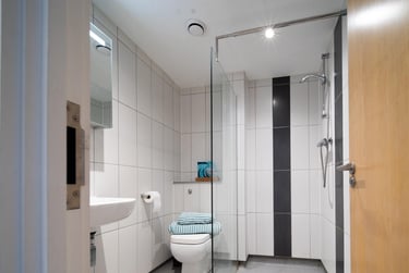1 bed studio, 170 Armada Way, City Centre, Plymouth, PL11LB - Image 7